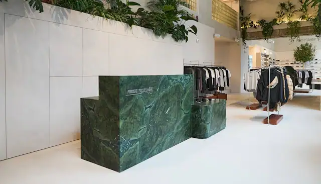 NIMBO và VIDA được lắp đặt tại PROSTO Footshop Ba Lan