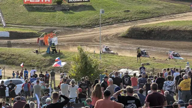 Hệ thống âm thanh ngoài trời Ecler cho đường đua autocross